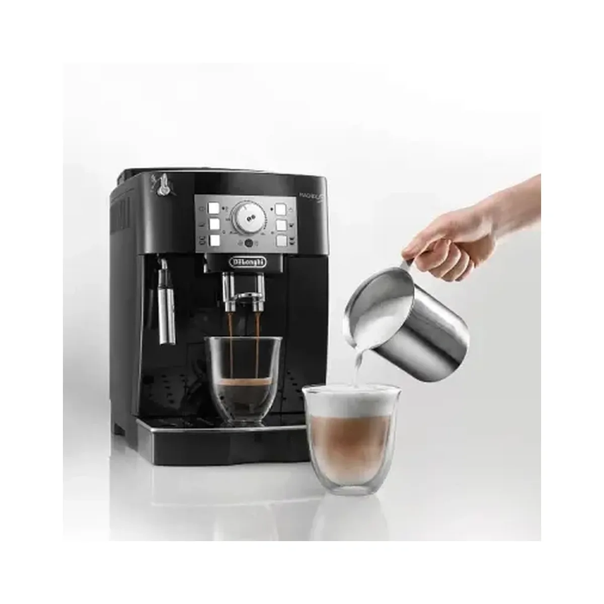 DeLonghi Magnifica S (ECAM22.114.B)